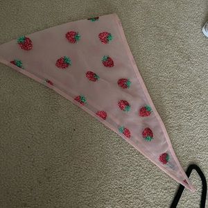 Lirika matoshi strawberry scarf